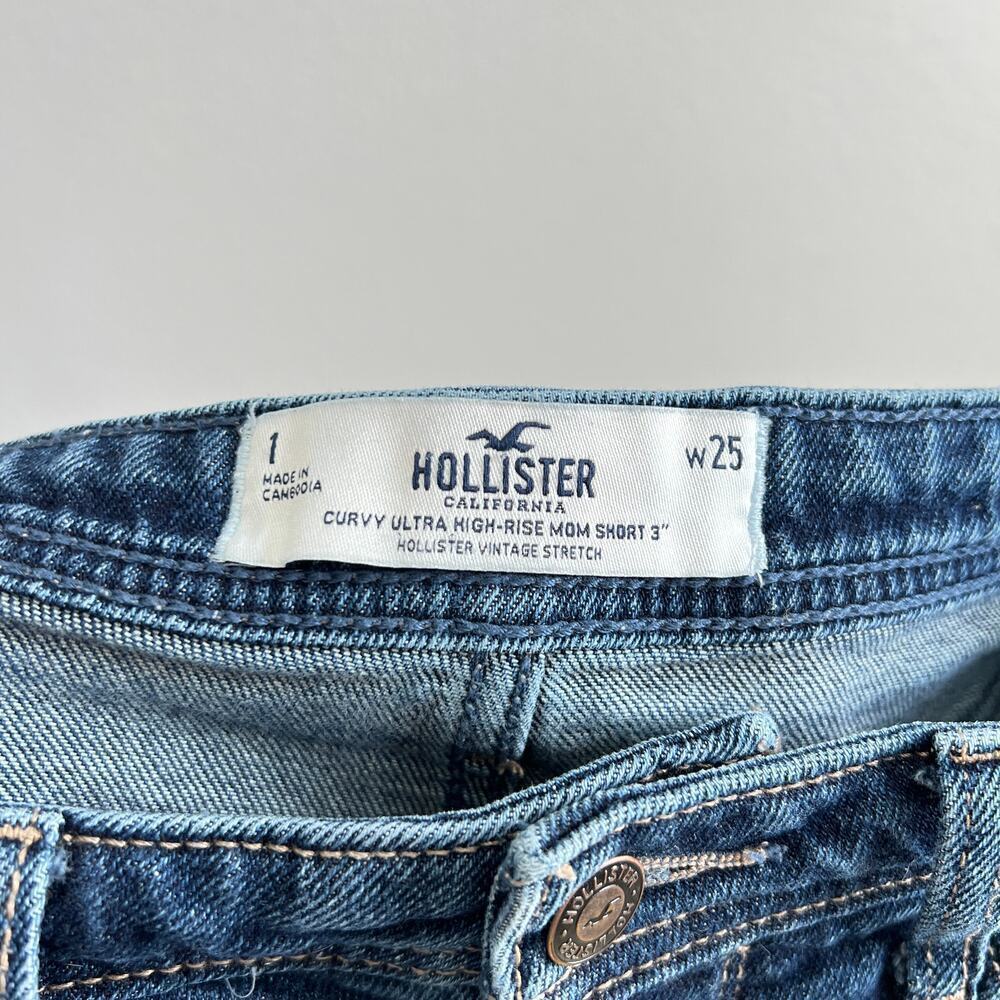 Hollister Curvy Ultra High Rise Mom Short Women's 25 Distressed Cuffed Stretch - Picture 3 of 4